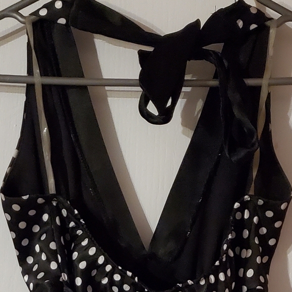 Forever 21 polkadot dress halter style - Picture 2 of 4